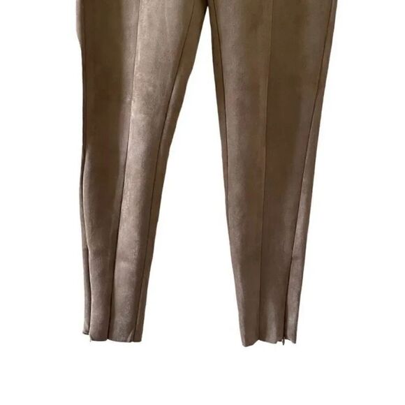 ZARA Faux Suede Legging
Trouser Medium Camel Brown Seamed Ankle-Zip SZ M #1128 - Picture 5 of 13